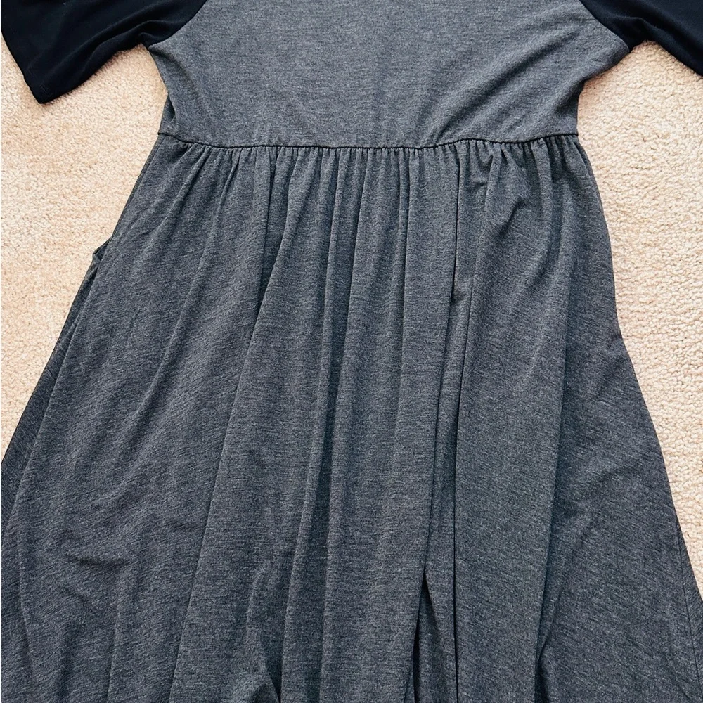 Grey and Black Jersey Style Dress - Picture 5 of 5
